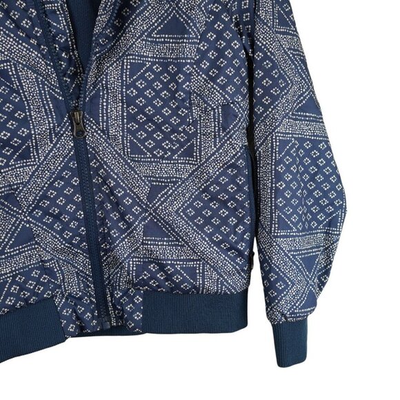 The North Face Blue & White Bandana Print Jacket‎ Size Big Girls M (10/12) - Picture 6 of 10